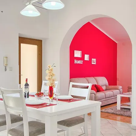 Top App 5 Min Arena Amphitheater Apartment Pula