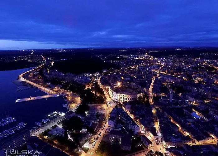 App 5 Min Arena Amphitheater * Pula