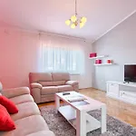 Top App 5 Min Arena Amphitheater Apartment Pula